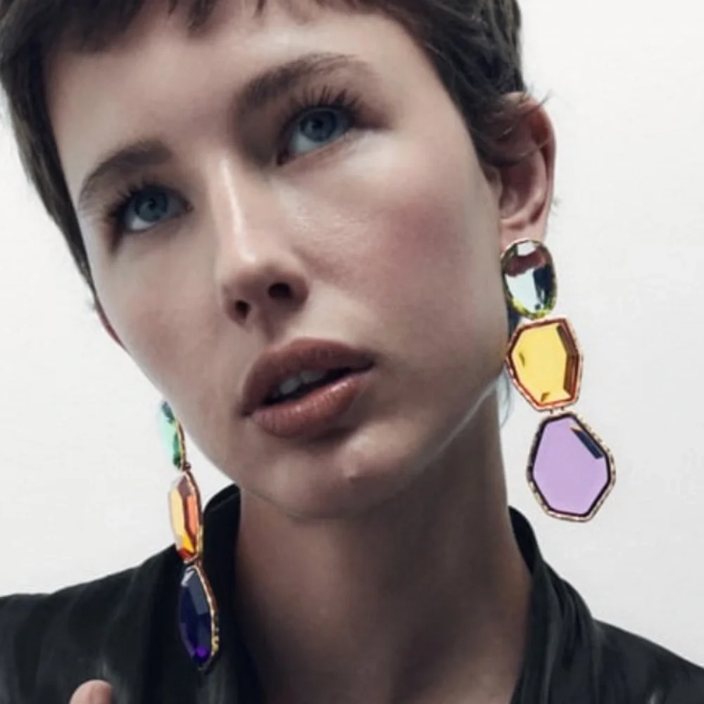 NWOT Zara Resin Geometric Drop Dangle Earrings - Picture 2 of 12
